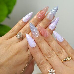 tipsy| Handmade Press On Nails | Stiletto Medium | Floral 3D | Mermaid Dreams